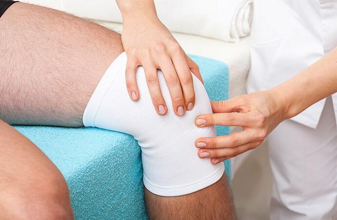 Therapeutic compression helps relieve joint pain in the extremities. 