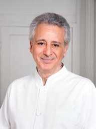 Dr. Rheumatologist Philippe